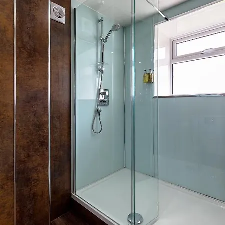 The Melbreak 乡村民宿 *