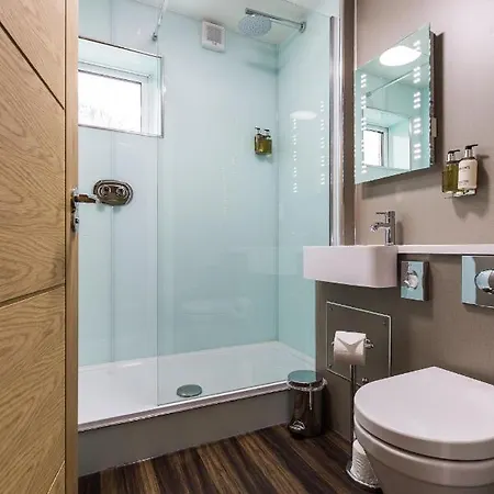 The Melbreak 乡村民宿 *