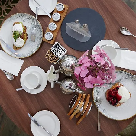 The Melbreak 乡村民宿 *