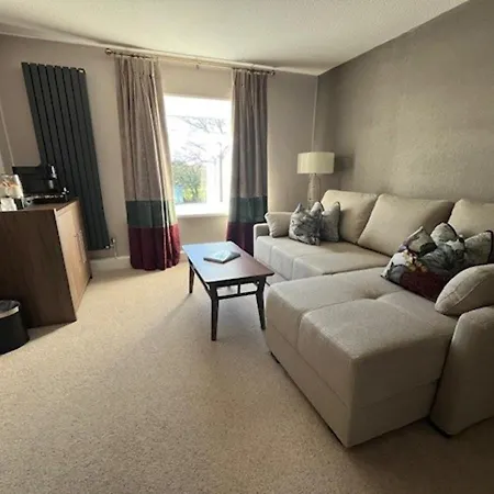 乡村民宿 The Melbreak 大克里夫顿