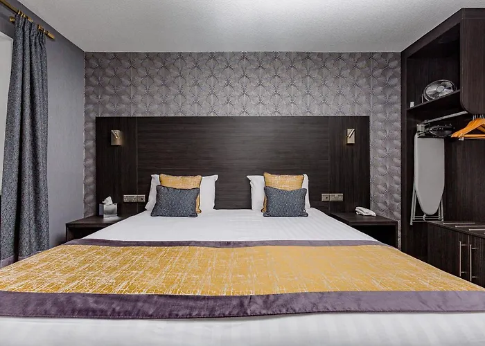 The Melbreak * Great Clifton