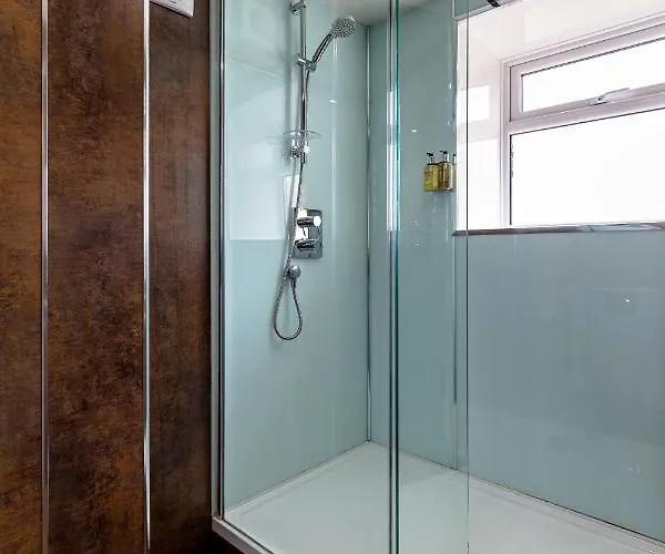 The Melbreak Country house *